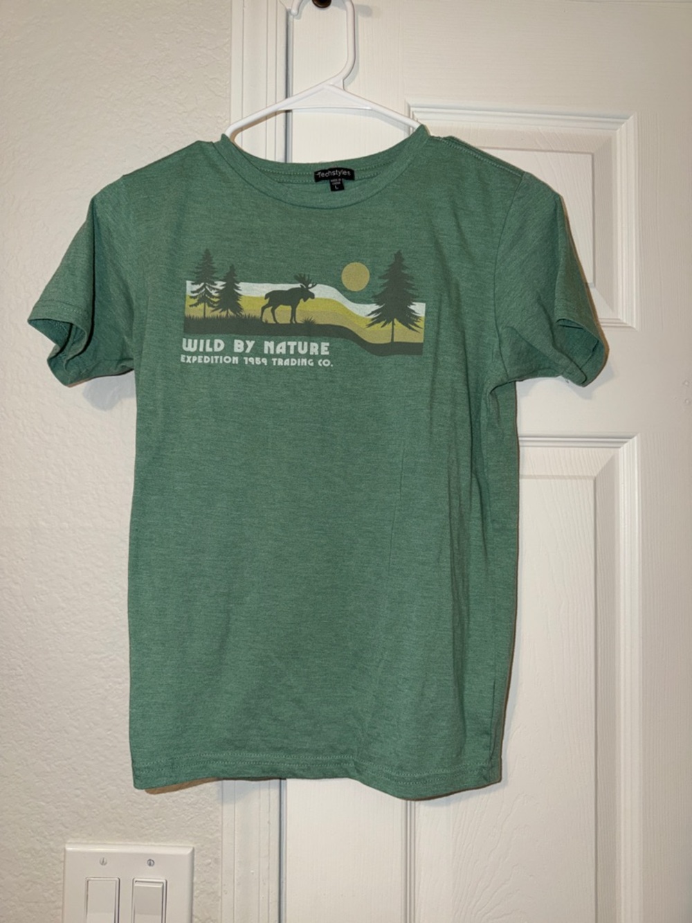 Alaska Chicks Wild By Nature Kids' Green Graphic Tee